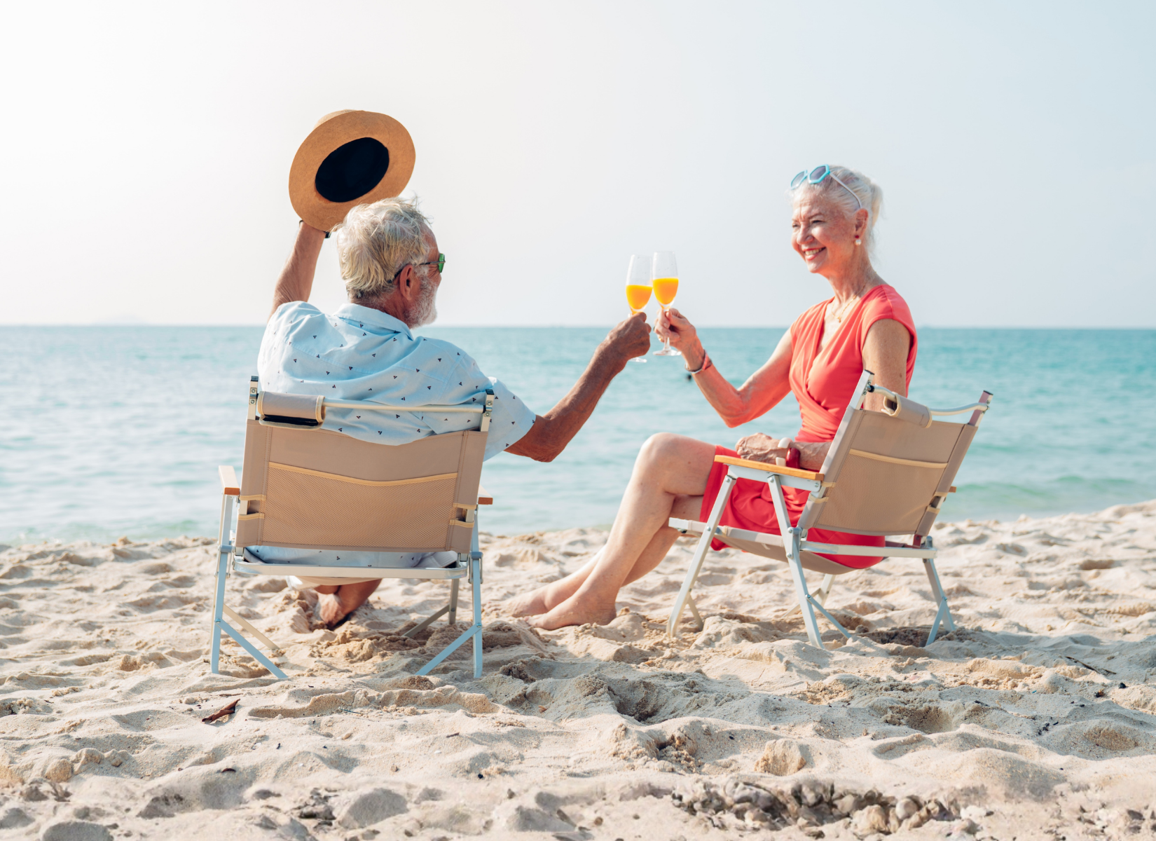 ¡AÚN ESTÁ A TIEMPO DE DISFRUTAR DEL VERANO!